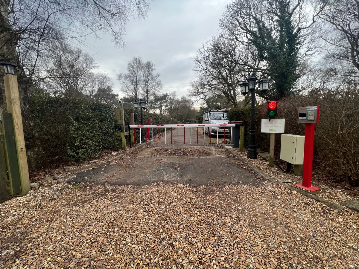CIDFire's tweet photo. We recently worked with a client to secure their site from unwanted visitors, and make managing their guests access to site a seamless process. We worked with the Parks holiday booking system and integrated ANPR, automatic barriers, traffic lights and a call system, https://t.co/jSkcYSNVCV