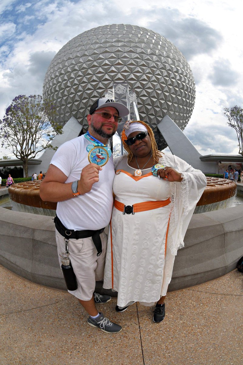 zeampzpvy's tweet photo. Last weekend’s shenanigans as Ricky takes us through Disney’s Hollywood Studios and EPCOT in one day! MK and AK next?! @vegeto247
#disney #ap #wdw #annualpass #annualpassholder #waltdisneyworld #florida #orlando #disneyworld #disneyap #disneylife #magickingdom #epcot #hollywoodstudios #animalkingdom #themeparks #natives #residents #vacation #freeparking #디즈니