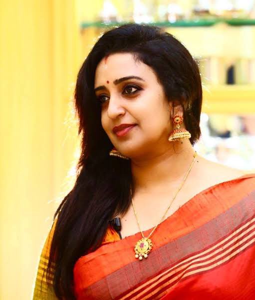 Image Sona Nair Mallu Aunty biography – The Most Beautiful Indian Actress | iiQ8 Best Malayalam Actress