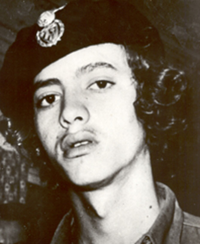 MMarreroCruz's tweet photo. "Hemos perdido el mejor hombre de la guerrilla y, naturalmente, uno de sus pilares", escribió el Che en su diario al conocer de la caída en combate de Eliseo Reyes Rodríguez, el "capitán San Luis", el 25 de abril de 1967.
#CubaViveEnSuHistoria 🇨🇺 https://t.co/1OrFHwGVb1