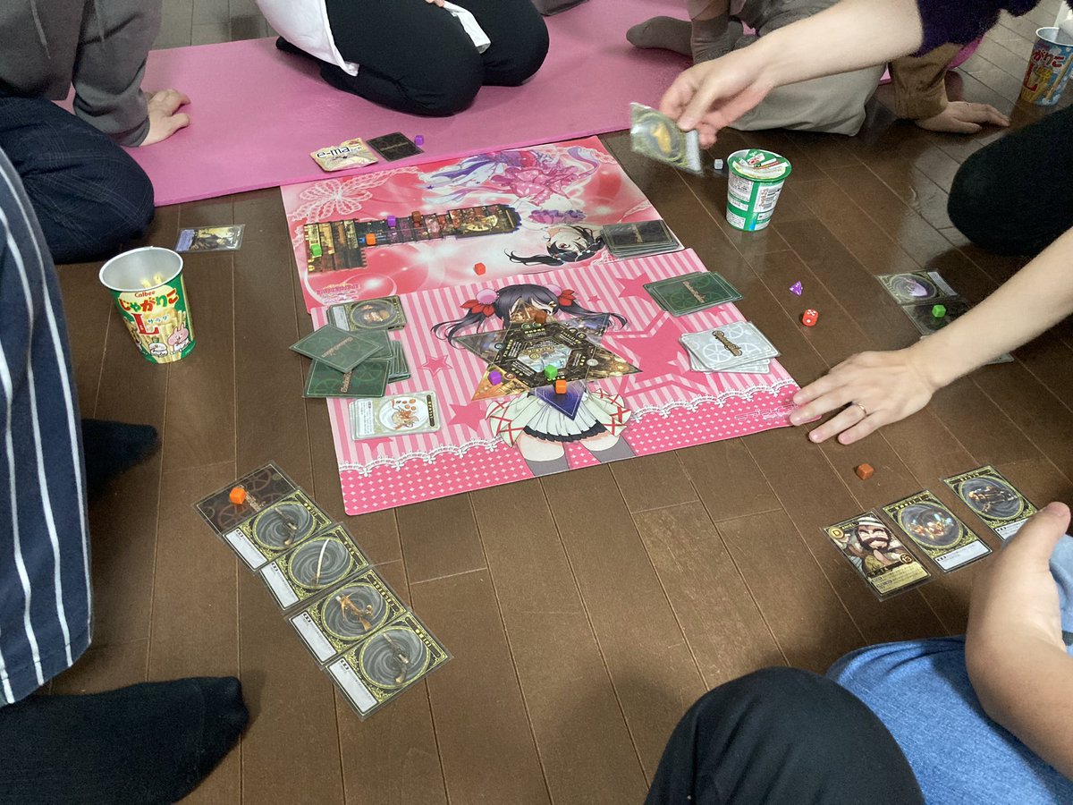 apple05730's tweet photo. 松戸勢ボドゲ https://t.co/4YRjQPzfpK