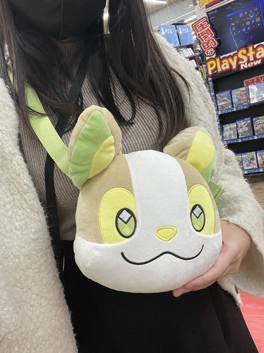 ripty_0314's tweet image. 今日は中の人、
夜ゲームセンターに行って、
「ワンパチ」と「カビゴン」を
ゲットしてきました✨✨

カビゴン400円で取れました！！
安い！！！！

ようこそ我が家へ😎😎

#ポケモン 
#ゲームセンター 
#ripty