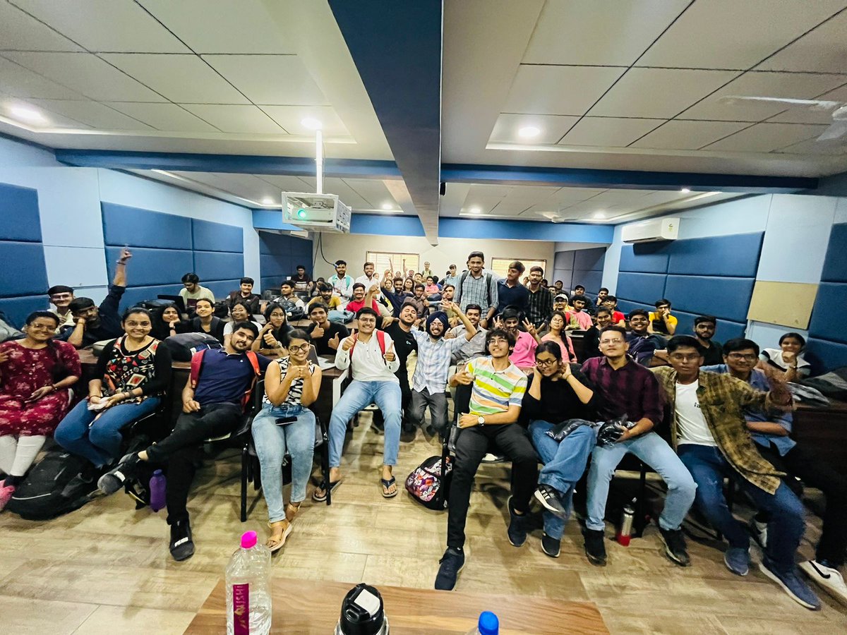 CampusTechies's tweet image. Exciting news! We hosted our very first event on web 3.0 and Flow Technology with the amazing @tusharlog  and @prasansecures . We had a blast and everyone walked away with awesome swag. Looking forward to the next one! #Web3 #FlowTechnology #TechCommunity