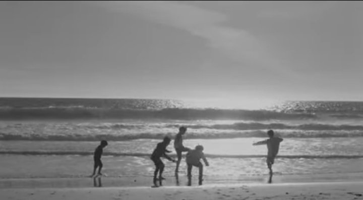 IMG183's tweet photo. Incluso cuando te veo te sigo extrañando🥺
DOWN TO EARTH OUT NOW
#TAEYANG_SEED https://t.co/sWoweeBf2c
