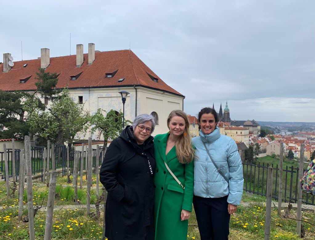 Laura Valle (@lvalleresearch) on Twitter photo Feels good to spend some quality time with colleague friends when attending conferences. <a href="/Solve_RD/">Solve-RD</a>
Here with <a href="/NicolineHoogerb/">NicolineHoogerbrugge</a> and <a href="/RMdeVoer/">Richarda de Voer</a> Feels good to spend some quality time with colleague friends when attending conferences. <a href="/Solve_RD/">Solve-RD</a>
Here with <a href="/NicolineHoogerb/">NicolineHoogerbrugge</a> and <a href="/RMdeVoer/">Richarda de Voer</a>