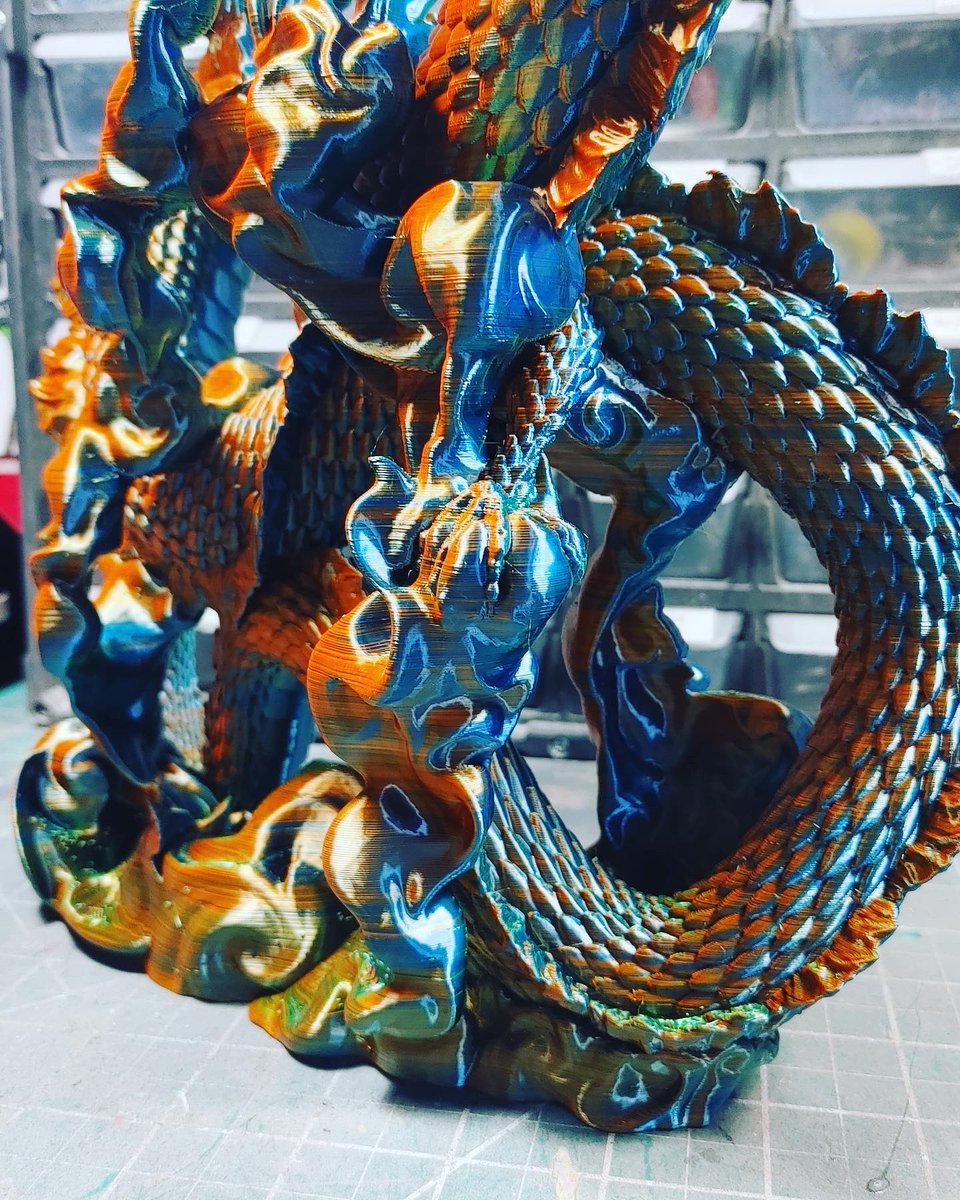 The dragon is shining 🐉🐉
Thanks for sharing the amazing masterpiece 
<a href="/metalheadprntg/">Metalhead Printing</a>
 
Printed by Ender 3 Max

#ender #3dprinting #creality