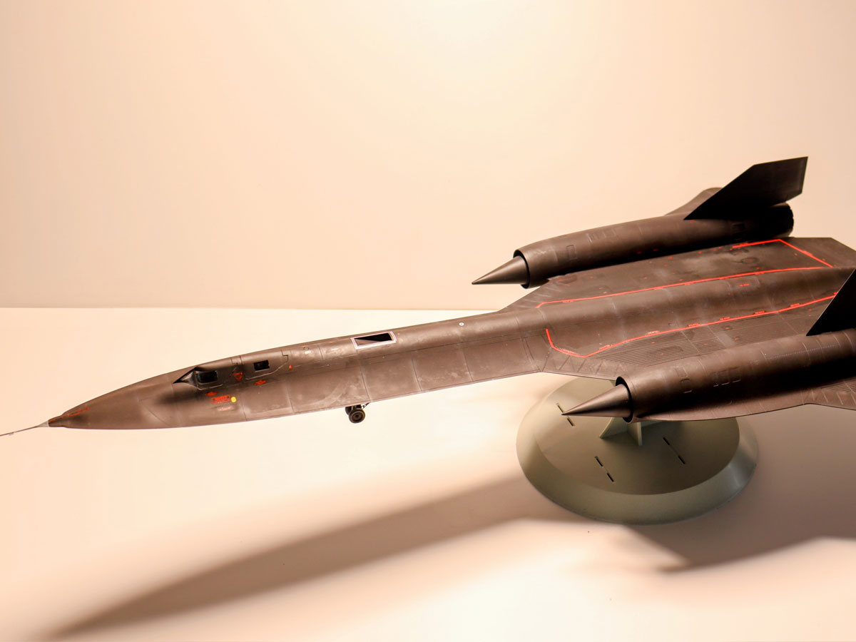 RevellGermany's tweet photo. Lockheed SR-71 A Blackbird in scale 1:48 built by Florin Ungur.
#revellgermany #scalemodel #discoverrevell #modellbau #revellkit #modelkit #modellflugzeug #lockheedsr71 #blackbird https://t.co/Iik9mK6d1y