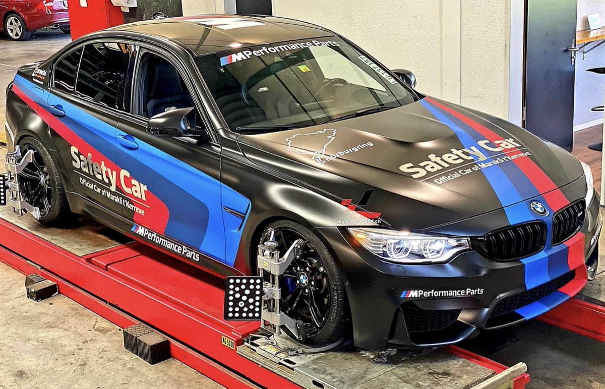 PneuhausFrank's tweet image. Vertrauen Sie uns, um die besten Lenkgeometrie- und Radjustierungsdienste für Ihr Fahrzeug zu erhalten. 🛠️ #safecar #alignment #vehiclealignment #wheelalignment

Halten Sie Ihren #M3F80 mit unseren professionellen Kontroll-, Anpassungs- und Ausrichtungsdiensten reibungslos in…