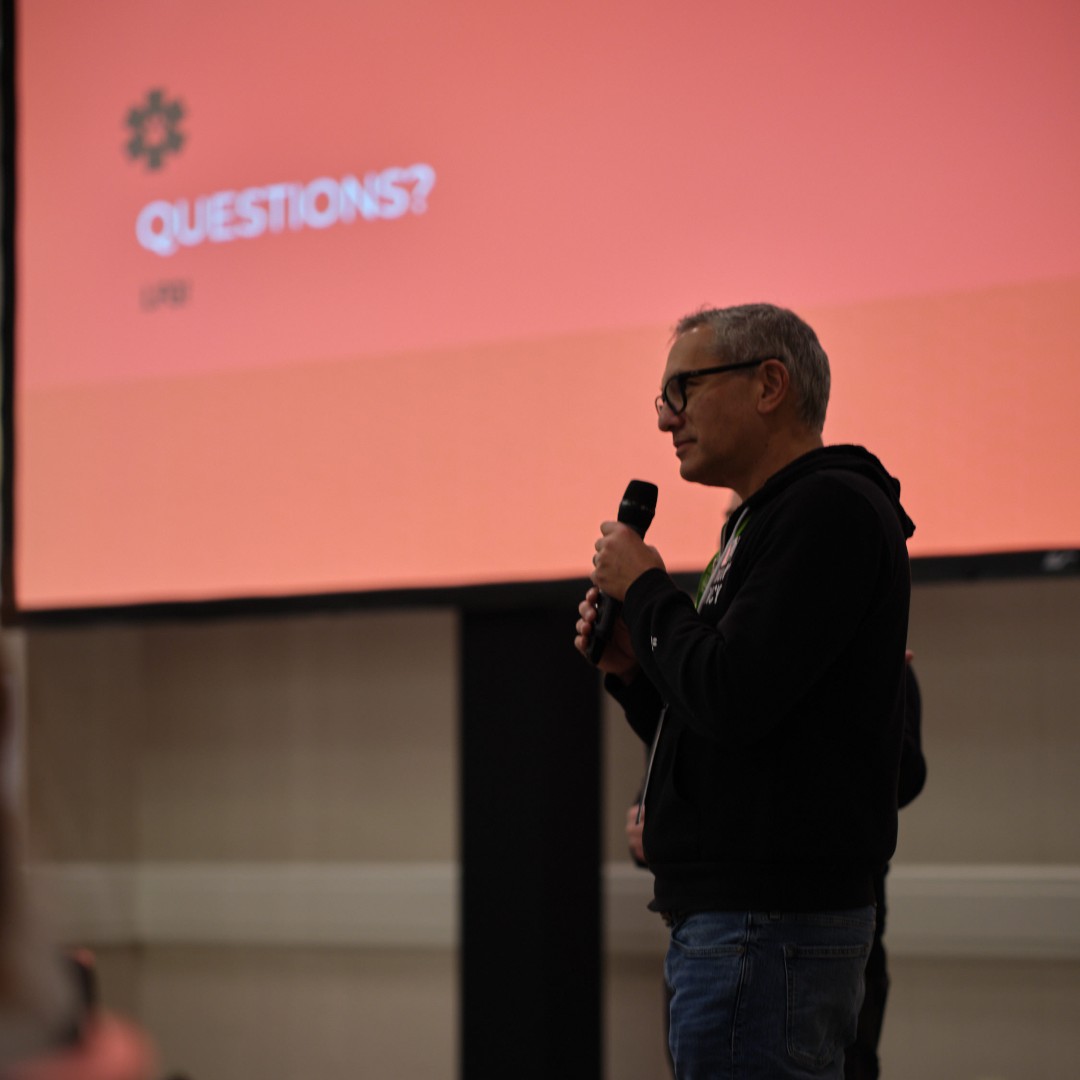 VEGERforpets's tweet image. 🚨Today&apos;s the day! Vet and vet tech/nurse students, don&apos;t miss your chance to meet our Founder and CEO, David Bessler! He&apos;s going live on Zoom to answer any and all questions. See you there?✌️Register here: ow.ly/Kb3V50NMj6P

#vetstudents #vetnursestudent #vettechstudent