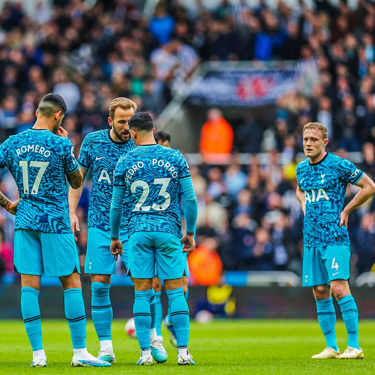 eurofootcom's tweet photo. 🚨⚪️ Spurs players have released a collective statement after the 6-1 loss to Newcastle. Fans who travelled to St James' Park will also be refunded. https://t.co/efLZ2zEPpQ