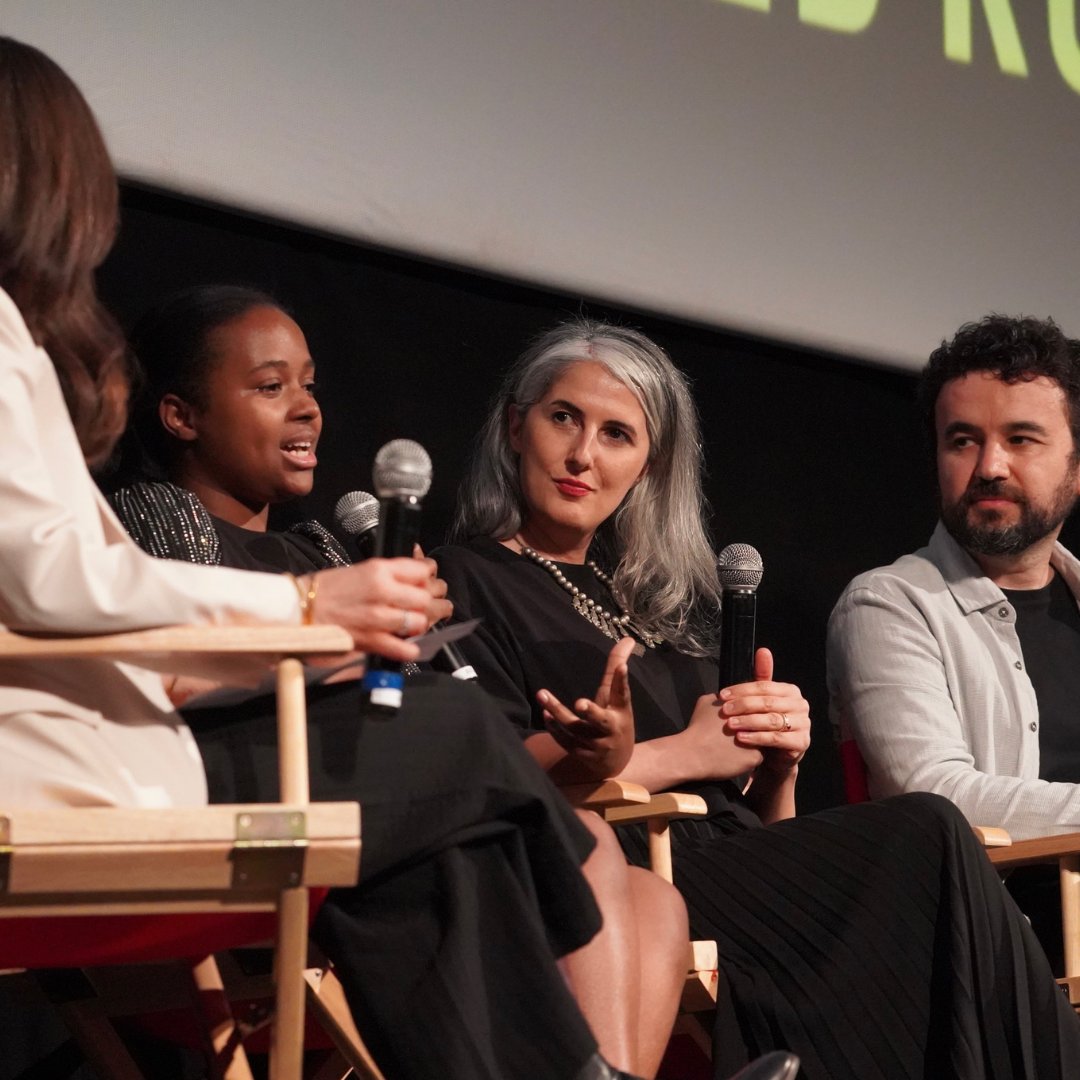 RefugePt's tweet photo. @BahatiErnestine Bahati hopes her film will “give hope to refugees that there is indeed a light at the end of the tunnel while also showing policymakers the potential and possibilities behind the barriers refugees have to face.”

Photos: ©️UNHCR / Soo-Jung Kim. https://t.co/PU6qcfnXxW