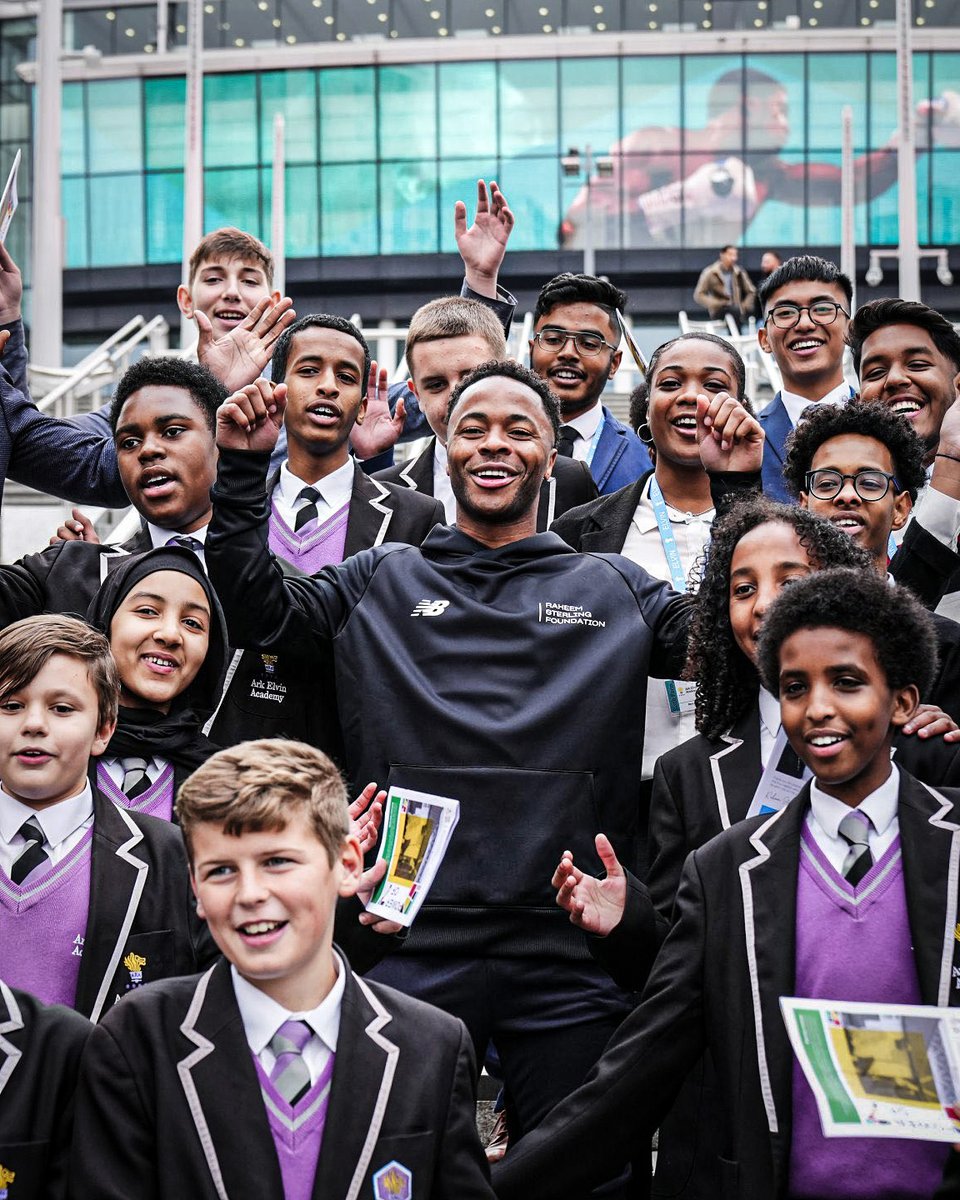 ESPNUK's tweet photo. Raheem Sterling's Foundation has partnered with University of Manchester and King’s College London to provide 14 scholarships to students of Black African and Caribbean heritage 🎓 https://t.co/hlgIB8C6gY