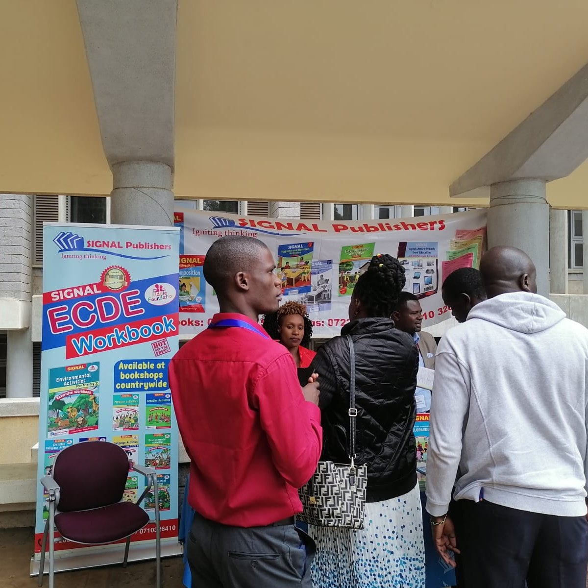 Signalpublisher's tweet photo. Visit our tents at various headteachers' meetings across the country. So much goodies for everyone.
#ignitingthinking https://t.co/rg6yUsa42m