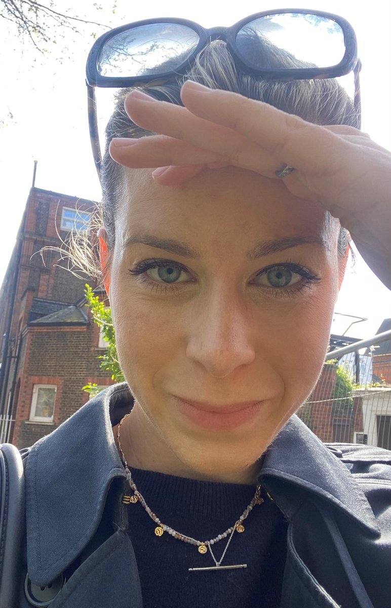 JujuliaGrace's tweet photo. Thank you so much for your support guys. I’m on my way to record my audiobook this morning - I’ve written a book about how politicians are wilfully destroying the NHS, and are profoundly failing patients and staff. Let’s raise the alarm. They’re ruthless. We must fight back.🚨 https://t.co/N7M2GSnS8L
