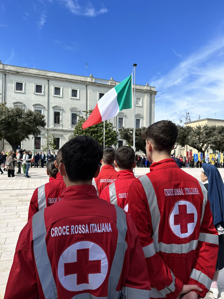 cribrindisi's tweet photo. #25aprile #giornatadellaliberazione https://t.co/6lh3IXEHe1