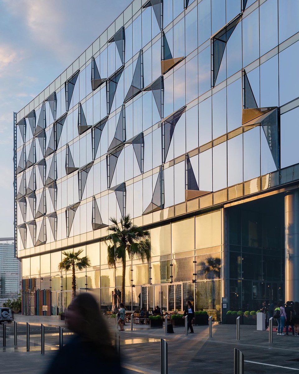 Dubai Design District tweet media