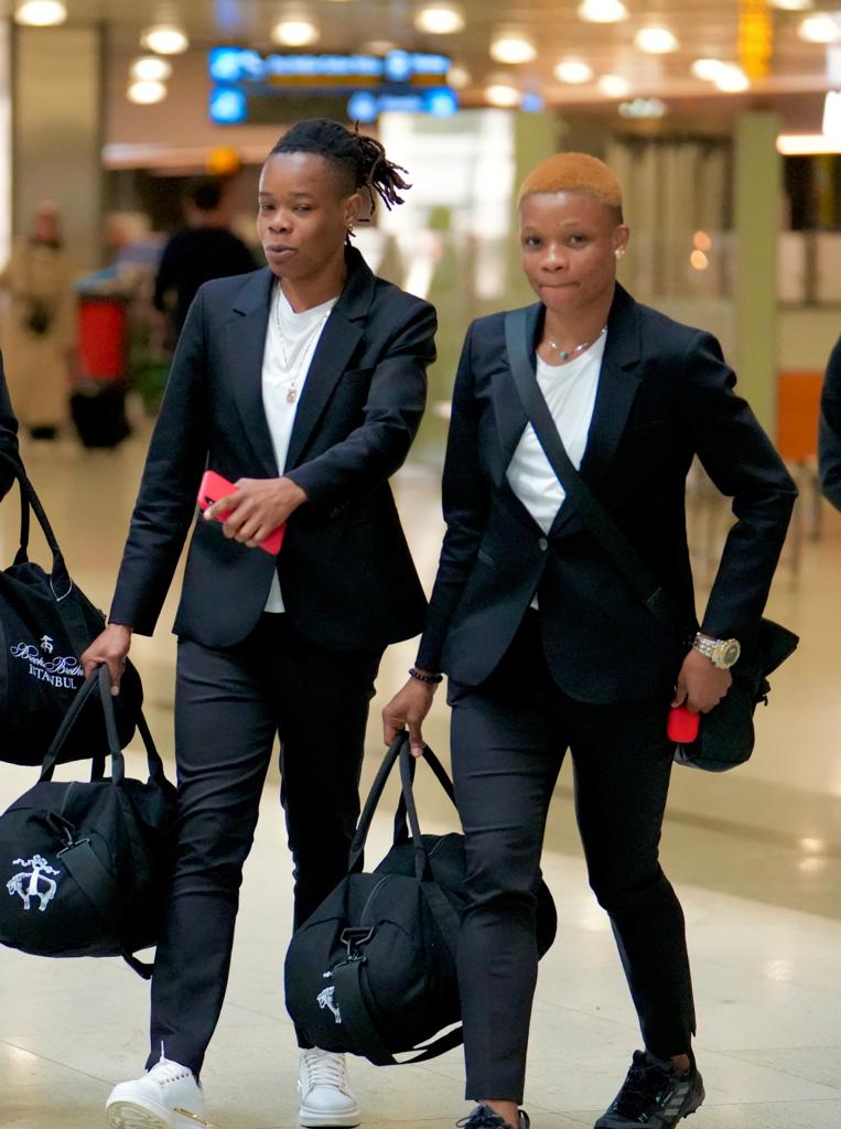 Superfalconshow's tweet photo. ๐น๐ท๐ณ๐ฌ Drip ๐ง๐ง
@NGSuper_Falcons & @Besiktas duo of @GloryAOgbonna3 & @ikechukwu_15 on their way to Antalya ahead of their Kadฤฑn Sรผper Ligi play-off against @1207Antalyaspor today. Wishing them the best.
#TheMTNSuperFalconsShow #MTNNG.
๐#SixFigureJackpotLoading. https://t.co/yLjUPD9cZJ