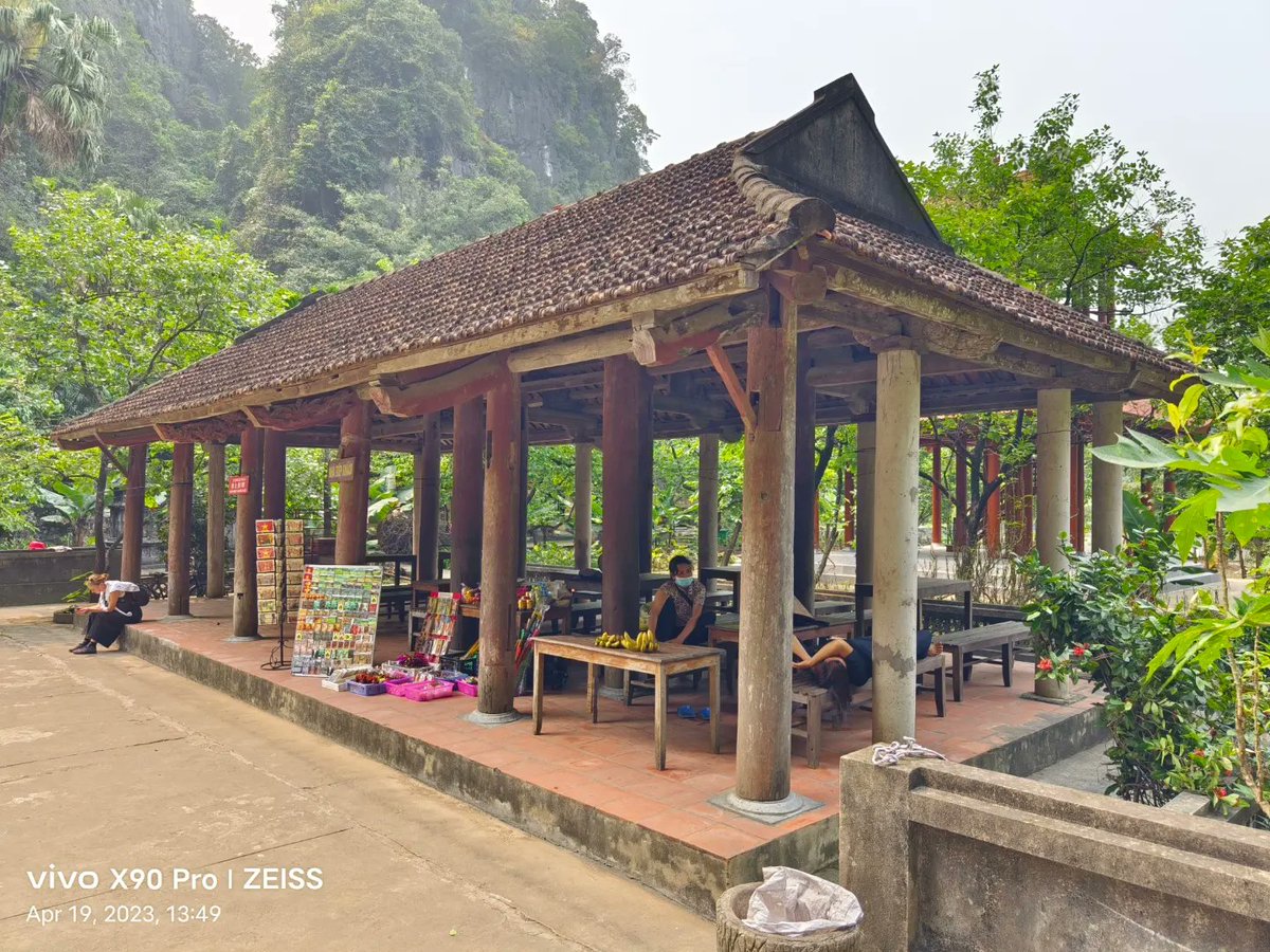 fiibertech's tweet photo. Here are some pictures we clicked using the Vivo X90 Pro in Vietnam.
#vivox90pro #vivox90 #vivox90series #vivophotography #vietnam #photography #camera #xtremeimagination #zeiss #lens #insta #picture #fiiber
@Vivo_India @ZEISSLenses https://t.co/E6pNuroavh