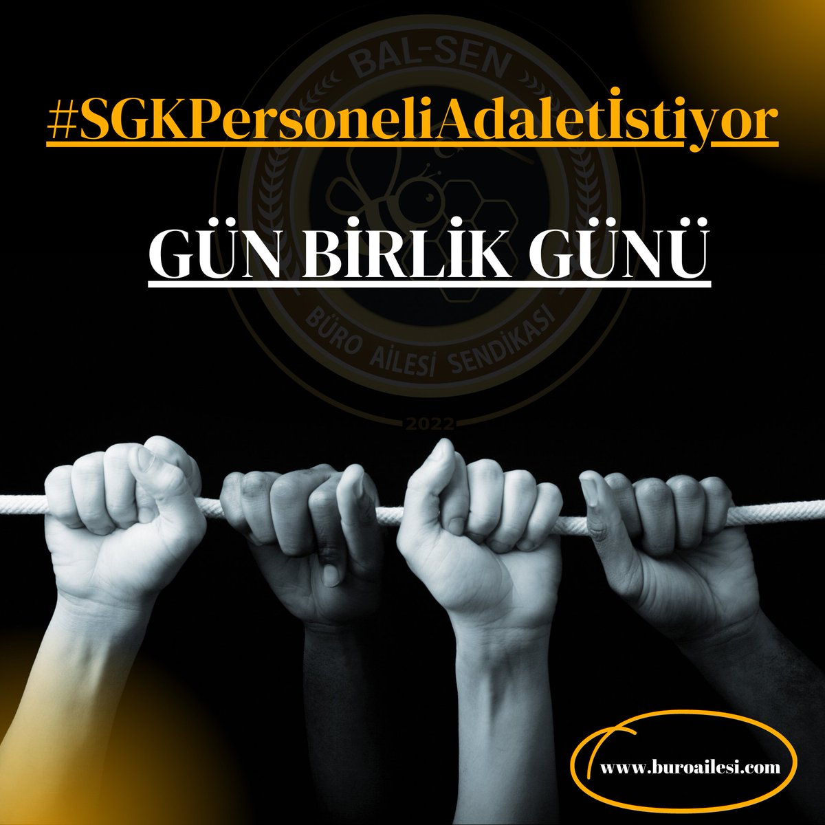 iskurailemiz's tweet photo. Doğumdan Ölüme herkese her kesime hizmet veren SGK Ailesi 666 Sayılı KHK ile elinden alınan haklarının telafisi için sosyal güvenlik tazminatı, ikramiye, ek ödeme ve uzmanlık istiyor. 1212

#SGKPersoneliAdaletİstiyor https://t.co/NWTG7VCJvz
