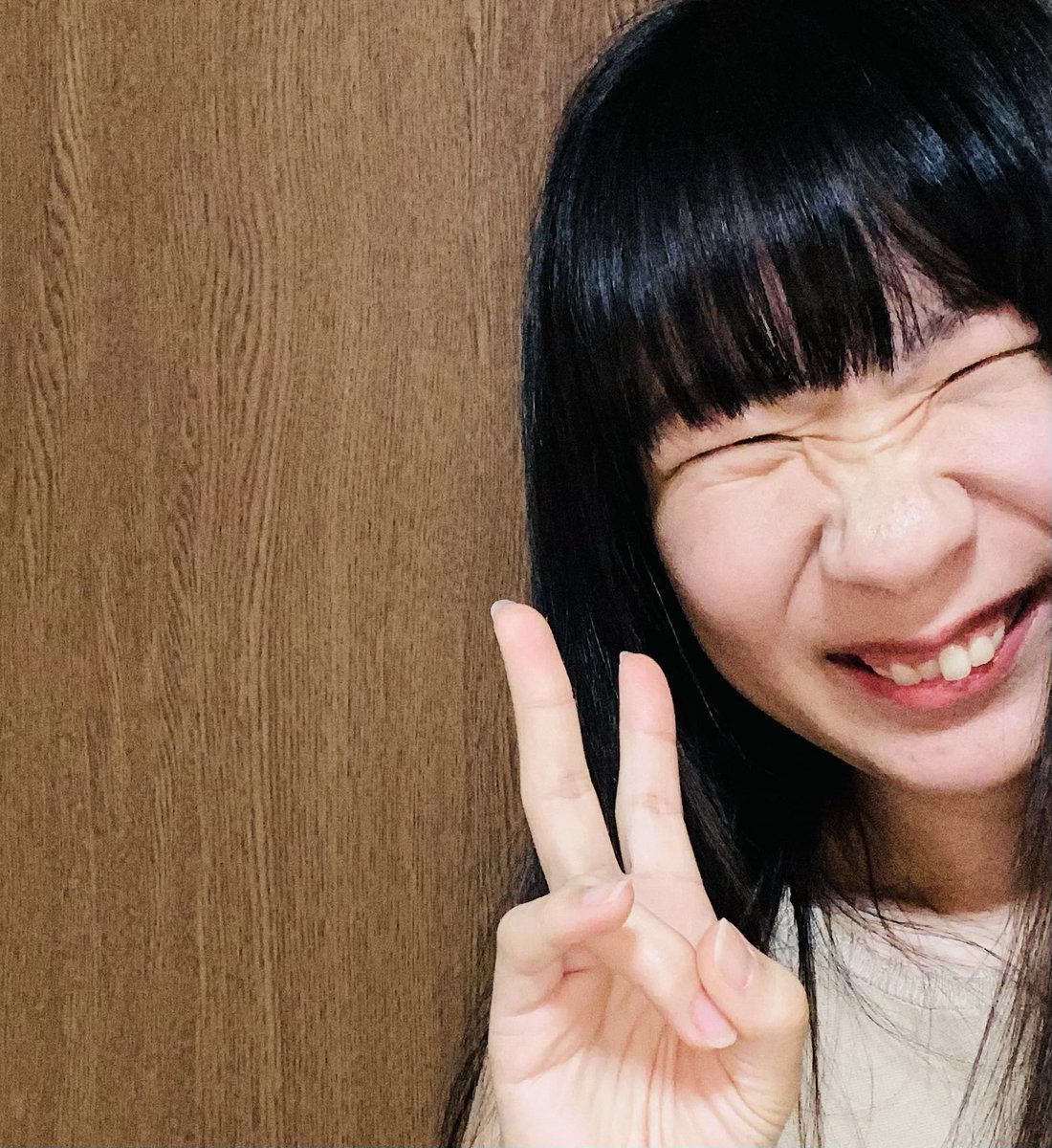 yoshioanderson7's tweet image. 今日も一日おちかれさまでしたっ！
明日もニッ！！！！

#ニッ　
#見切れとるがな