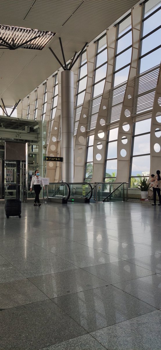 LED Patrick🚥 / @pbl0m@phpc.social tweet media