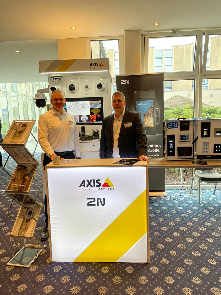 Axis_DACH's tweet photo. Heute treffen Sie Axis Communications am VFS-Kongress in Leipzig https://t.co/pfVCZnDuWx 
#perimeterschutz #2N #Zutrittskontrolle https://t.co/2zqMddRfpZ