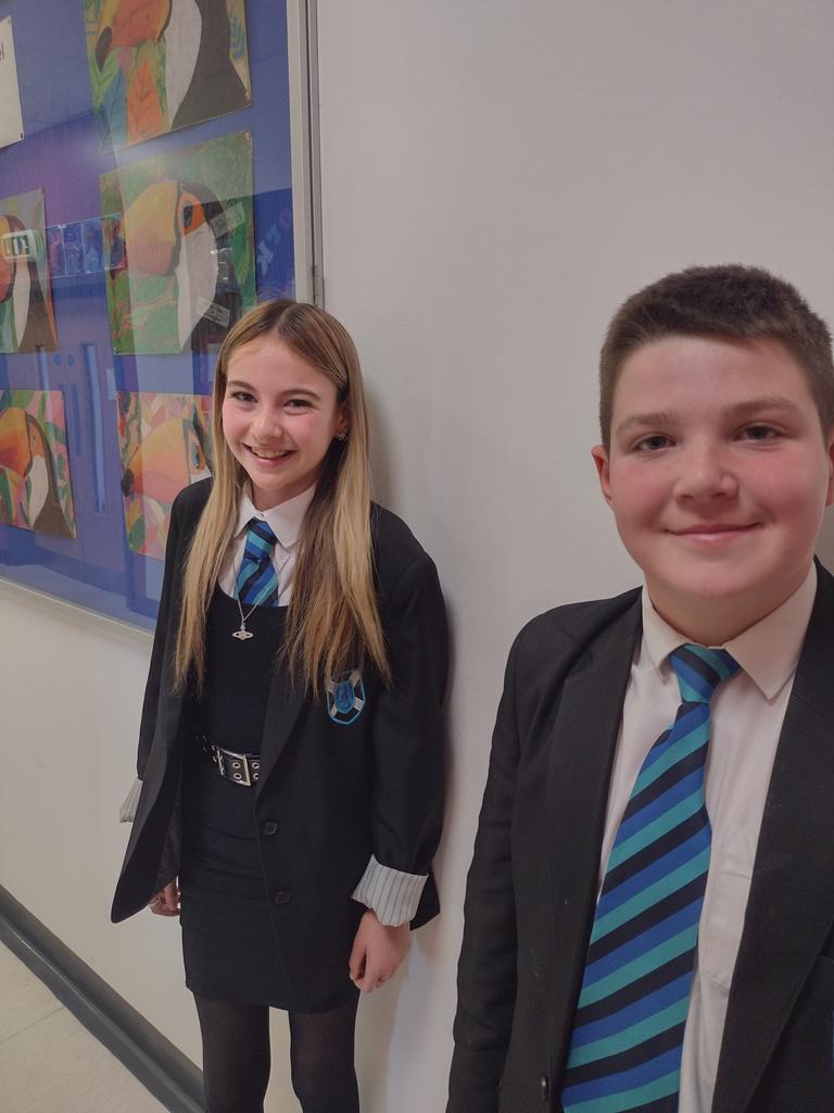 CalderheadHS's tweet photo. Our Blazer and PE T-Shirt fitting will take place Monday 12th June 4-6pm &amp; Tuesday 13th June 5-7pm @kirkoshottsps @alexander_peden @DykeheadPrimary @staneprimary @allantonprimary @CalderheadPC https://t.co/1gURmGB5ug