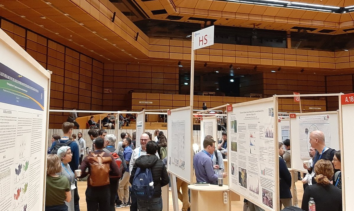 Dr. Inge de Graaf (@inge_degraaf) on Twitter photo HS2.5.1 Large Scale Hydrology #EGU23 <a href="/EGU_HS/">EGU Hydrology</a> about to start. So great to see all these nice posters and awsome research HS2.5.1 Large Scale Hydrology #EGU23 <a href="/EGU_HS/">EGU Hydrology</a> about to start. So great to see all these nice posters and awsome research