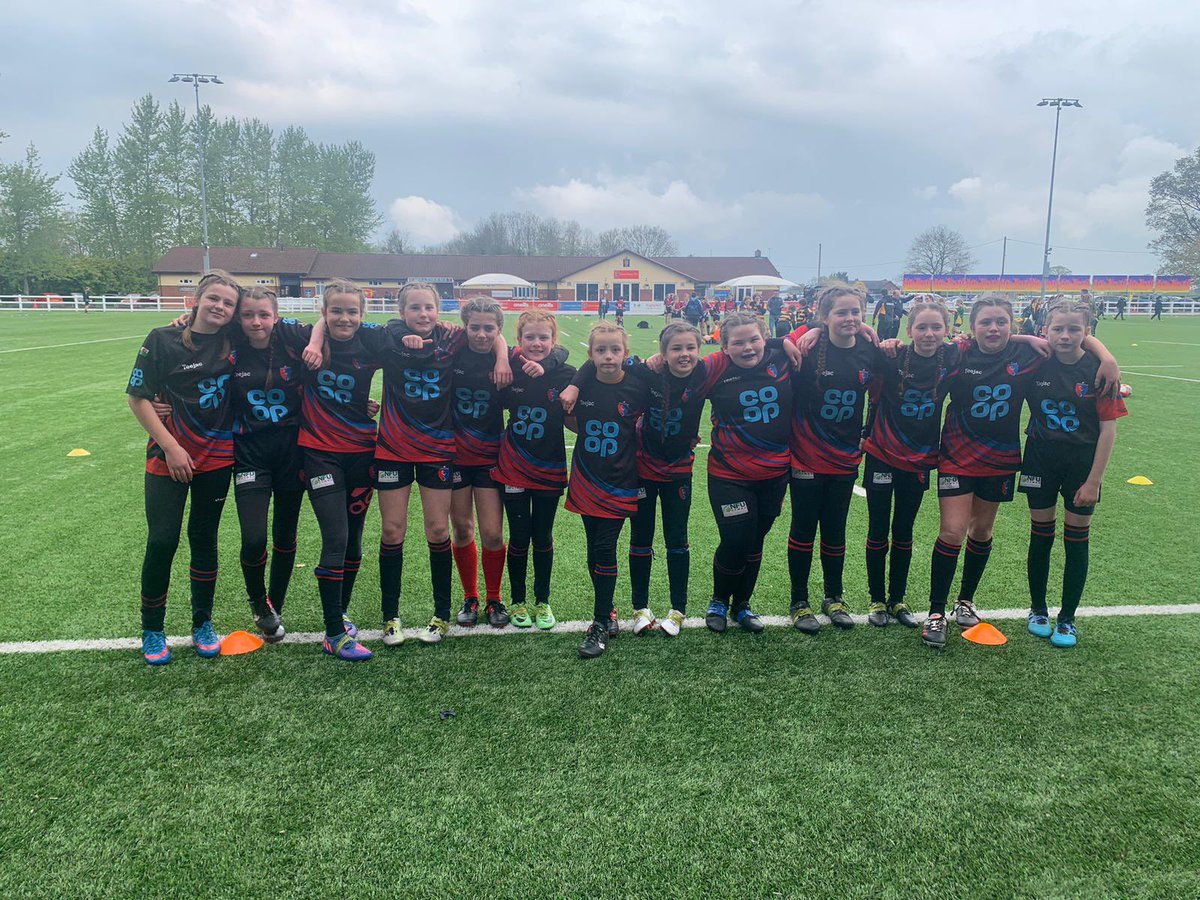 Busy week of rugby!
🏉u12&amp;14s enjoyed a tournament at <a href="/ChesterRUFC/">Chester RUFC</a> on Sunday🙌🏻
🏉u12 &amp; 16 away in Pwllheli against <a href="/YCeltiaid/">Y Celtiaid</a>  on Thursday
🏉u14s away at <a href="/LadiesCobra/">COBRA Ladies</a>  on Sunday! 
Pob lwc!❤️🖤