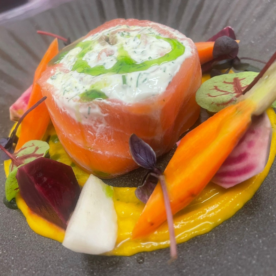 Our Spring menu has many exciting dishes to enjoy for lunch or dinner.
Starter -Smoked Salmon Roulade, Pickled Vegetables &amp; Garden Salad.

theblueboar.co.uk

#alcester #stratforduponavon #warwickshire #cotswolds #countrypub #pubgrub