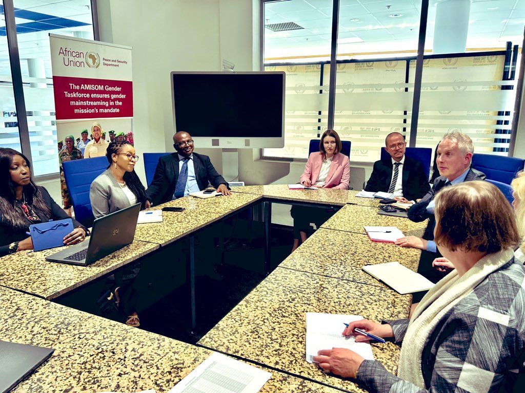 .<a href="/AUC_PAPS/">African Union Political Affairs Peace and Security</a> Directors of the Conflict Management Directorate (#CMD) and the Governance and Conflict Prevention Directorate (#GCP), Dr. <a href="/SarjohBah3/">Sarjoh Bah</a> and Ms. <a href="/PatienceChirad3/">Patience Chiradza</a> held fruitful discussion w/ Amb. <a href="/HAiraksinen/">Helena Airaksinen</a>  DDG of the Department for #Africa