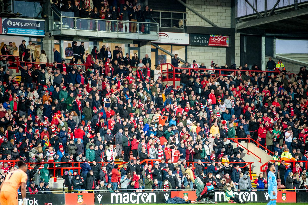 Wrexham_AFC's tweet photo. Played: 23
Won: 22
Drew: 1
Lost: 0
Goals For: 74
Goals Against 19

Fortress Racecourse 🏟

🔴⚪ #WxmAFC | 📸 @Laj_photography https://t.co/yIB08HDbvE