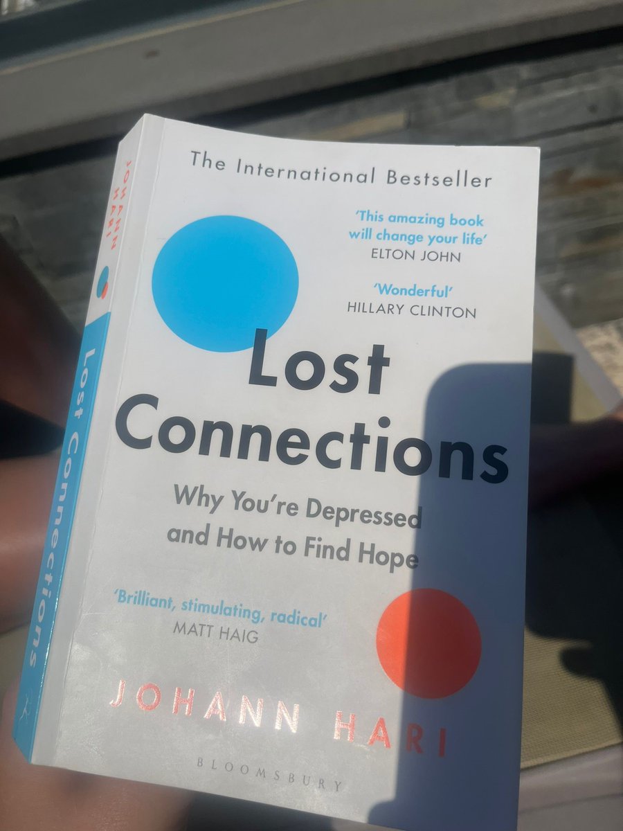 Charles_SR2's tweet photo. Got through these two bad boys this month. Couldn't be further apart 😂

LC - Everyone should read! I think you can probably apply one connection to everyone you know!

TPM - Controversial, but important to get all sides of the argument on modern day thinking https://t.co/G24EjRoLEa