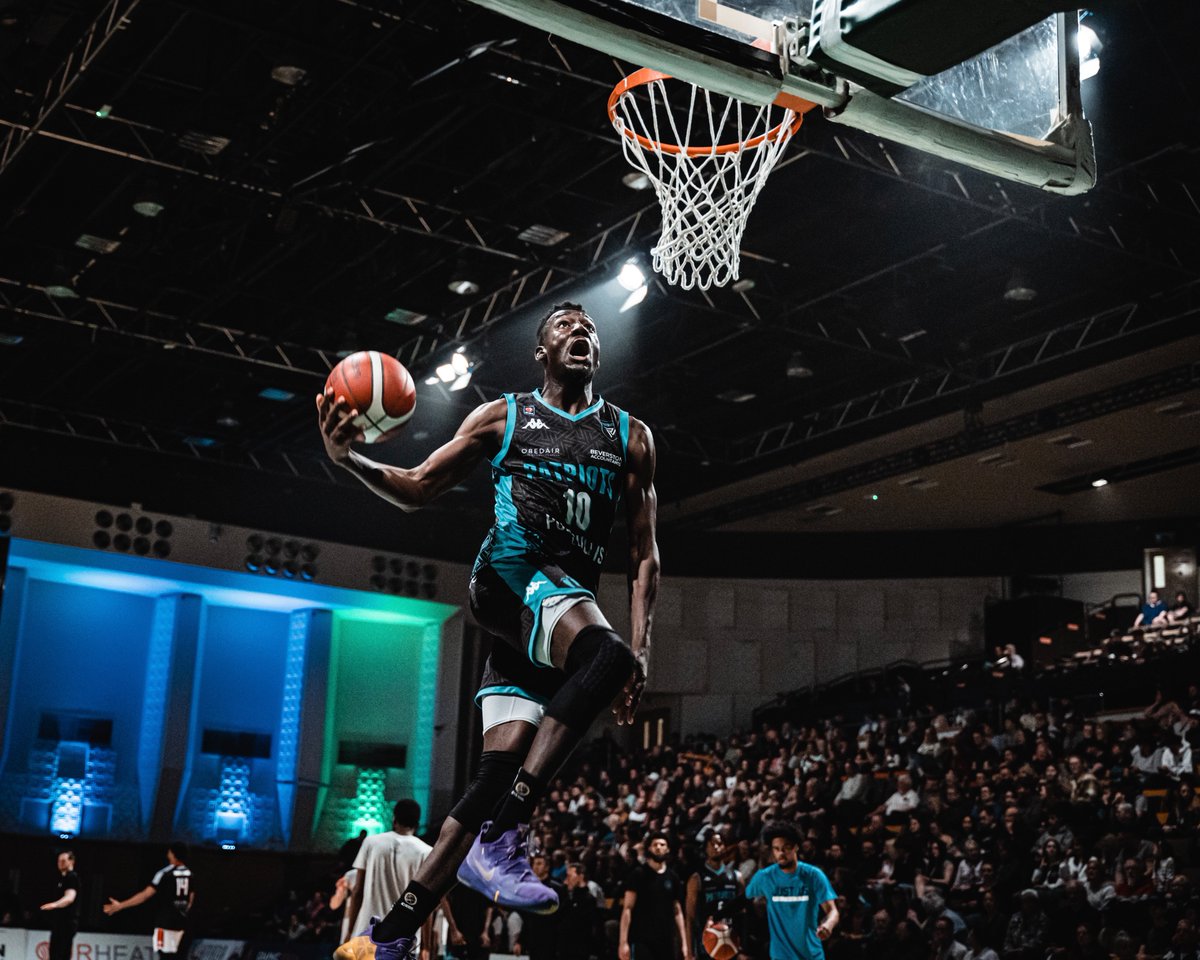 Ryan Lee tweet media