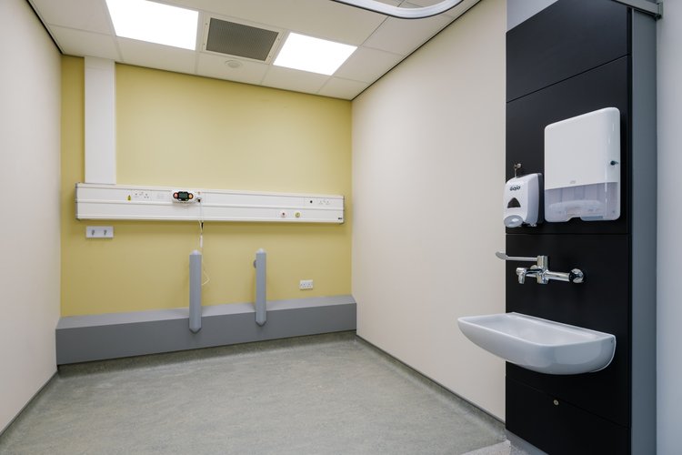 ⭐️NEW COMPANY⭐️
We were delighted to be awarded Castle Hill Hospital for <a href="/CmsHelix/">Helix_CMS</a>
Works are ongoing &amp; handover is imminent on the new day surgeries unit ft theatres, recovery wards &amp; discharge units, while the bathroom replacement project was delivered 1 month ahead of schedule!