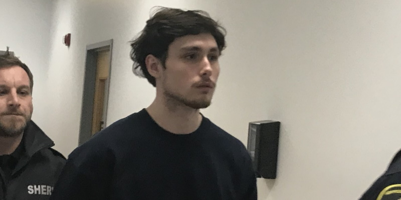 Suspect in PWC Attack Arrested For Breaking Bail Conditions

vocm.com/2023/04/25/pwc…