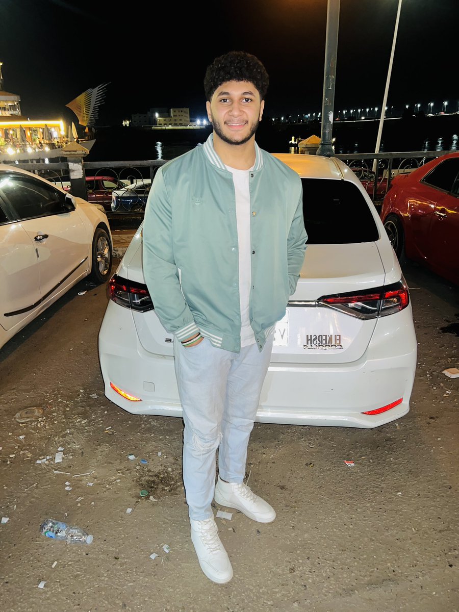 صعوبة الشرح تجبرنا على الصمت دائماً .🤍🕊️