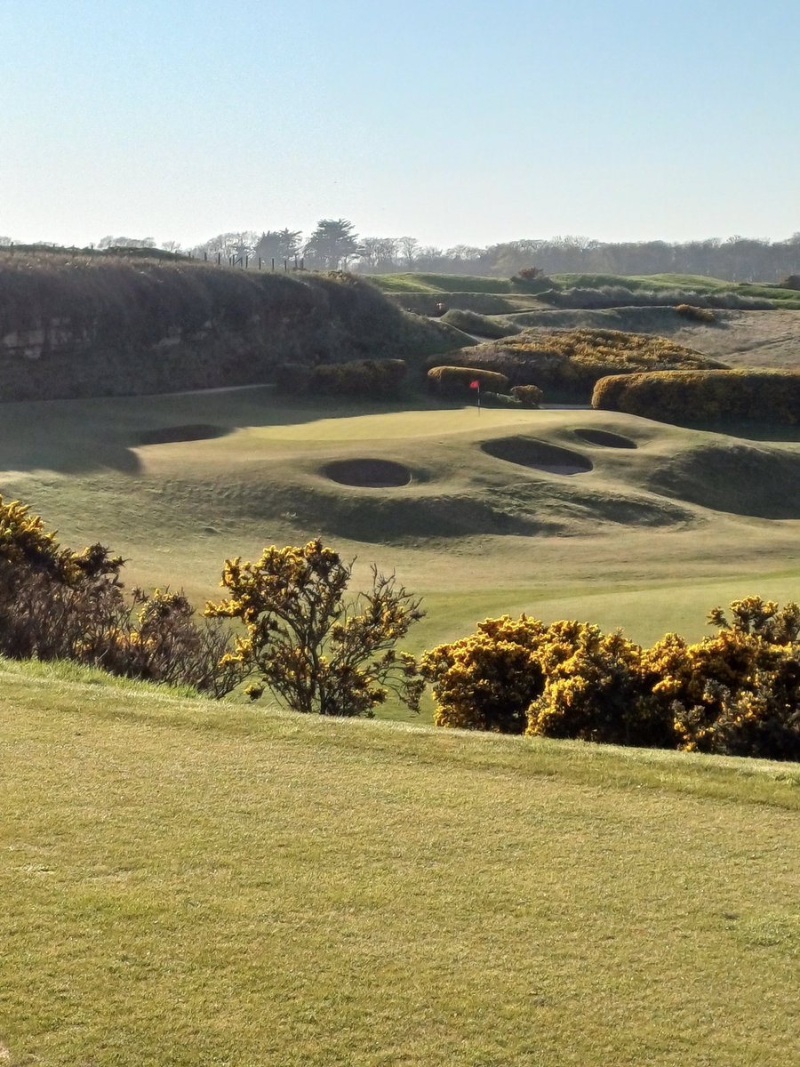 CLG_Scotland's tweet photo. Thanks to @IconImageryUK for great pics from some recent golf tours, including these ones taken as the sun was setting at @KingsbarnsGL https://t.co/P7TbyXZYWJ