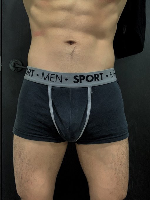 每次練完腿都讓我性慾上來，今晚就讓女伴看看我練腿的效果👌 https://t.co/U8P38WXWNd