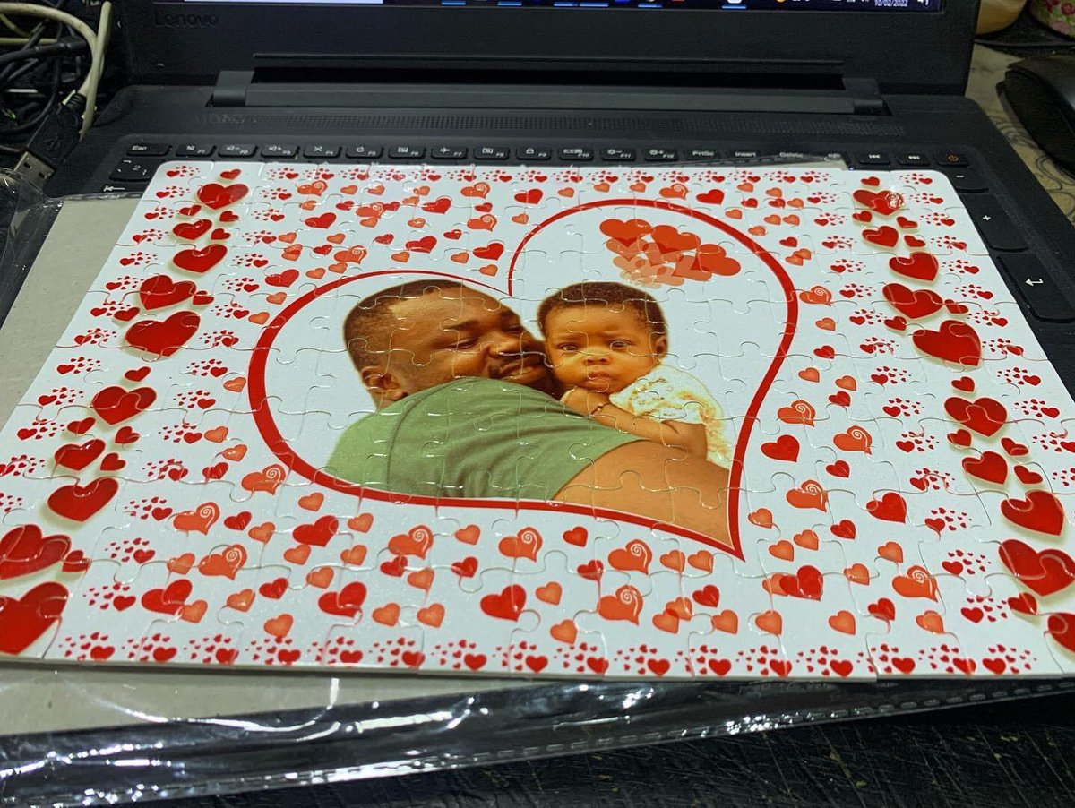 HopeEvents1's tweet photo. C’est son anniversaire ...et vous ne savez pas quoi lui offrir ? Un cadre acrylique ? Un puzzle personnalisé ? .  N’hésitez pas à nous contacter 🥰  .  Tel: 694834439 https://t.co/Vij504Bra7