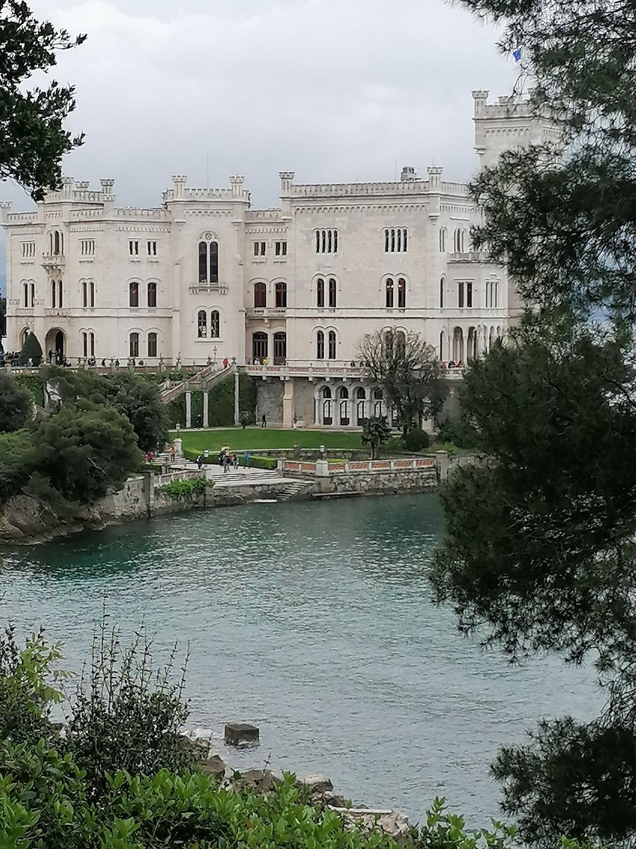 Castello di Miramare
#Trieste #friuliveneziagiulia
