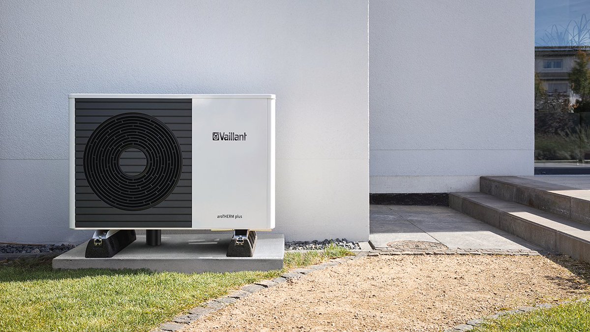 More than 50% of installers interested in heat pump training in next year 

<a href="/vaillantuk/">Vaillant UK</a> 

hvpmag.co.uk/More-than-50-o…