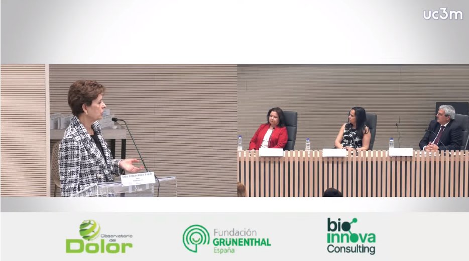 pacienteqcuenta's tweet photo. Turno de debate. Los problemas que vivimos los pacientes de #dolor. Se demanda un #plandedolor, pero no llega, para no estar discriminados por el código postal. Y quién lo soporta: el paciente.
Foro de Dolor del @observadolor 
#pacientesquecuentan https://t.co/KJEgzjy4hI