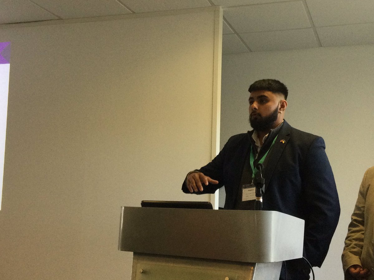 Student <a href="/GurpreetChaggar/">Gurpreet</a> from <a href="/AstonLawSchool/">Aston Law School</a> speaks eloquently <a href="/AdvanceHE/">Advance HE</a> #empsymp23 about cross-disciplinary learning at <a href="/AstonUniversity/">Aston University</a>