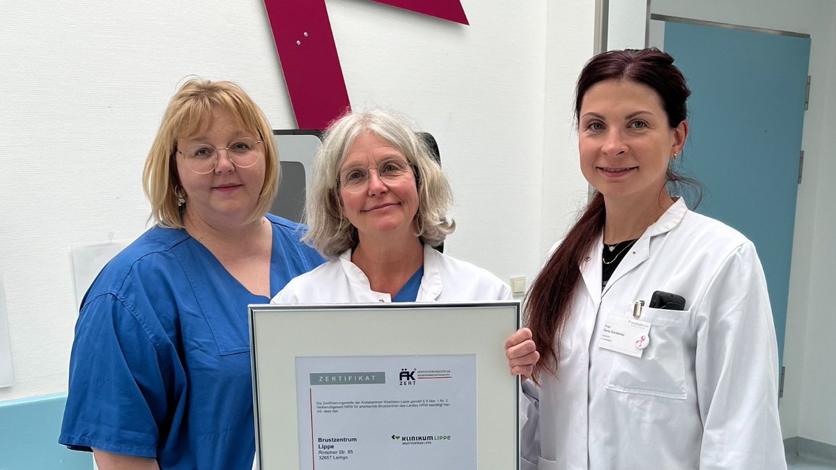 👍 Wir gratulieren zur Rezertifizierung: Das #Brustzentrum Lippe war 2005 das erste anerkannte Brustzentrum in #NRW. Nun wurde es zum 6. Mal in Folge von der #Ärztekammer Westfalen-Lippe rezertifiziert: klinikum-lippe.de/brustzentrum-r… #fightcancer #teamklinikumlippe #brustzentrumlippe