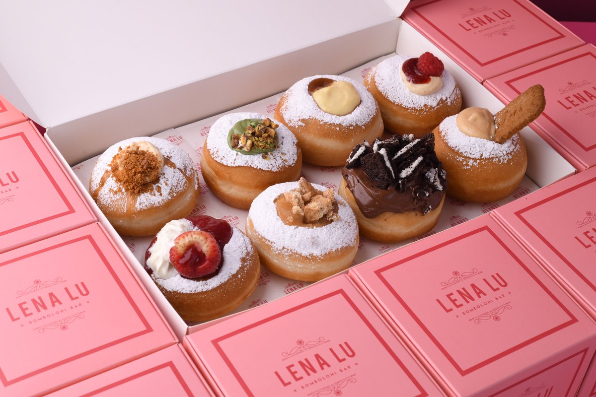 TGPIntl's tweet image. Lena Lu's Bomboloni is now open at Riyadh's Lumiere Mall in KSA, with a recipe passed down from a Sicilian grandmother. Working with TGP International, Lena Lu's expansion into the Middle East is a success, and they are preparing to expand in the UAE. #LenaLu #Bomboloni