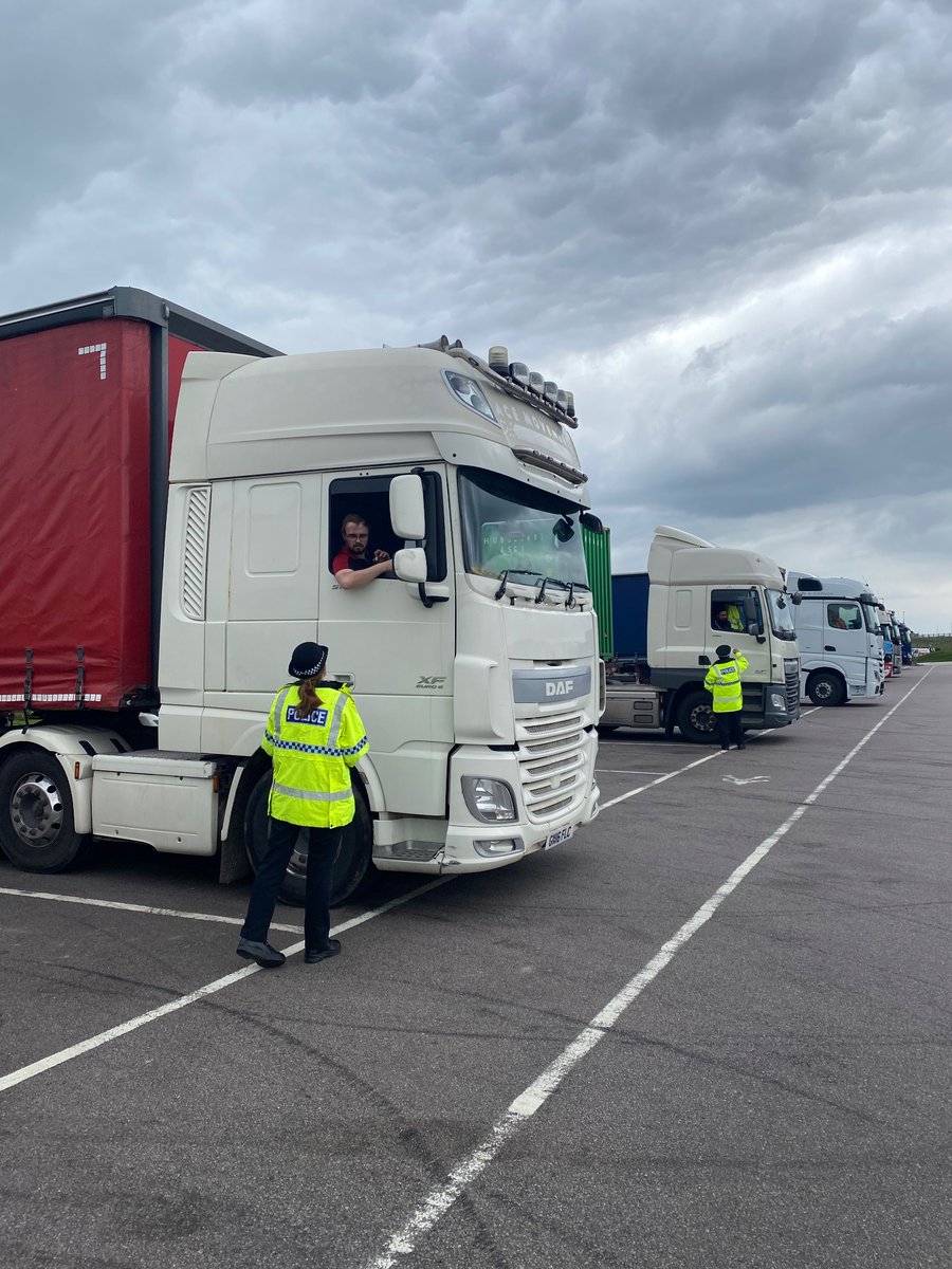 NaVCIS_UK's tweet photo. Yesterday #NaVCISFreight was with @CambridgeCops at Cambridge Services, Brampton Hut Services & Peterborough Services - engaging with drivers around #cargo #crime #partnerships #StrongerTogether https://t.co/9k0C1qU0Xp