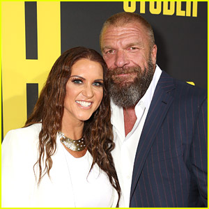 Nattie\Uma mcmahon moxly tweet media