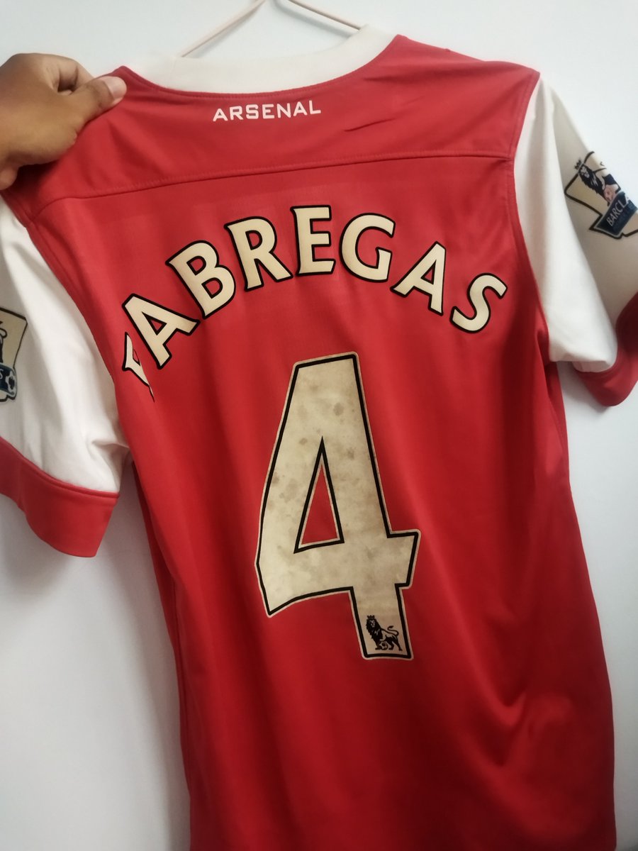 isidorusss's tweet photo. Kalau Arsenal menang di Etihad, saya lepas jersey favorit saya ini ke 1 Gooner yang beruntung. Semua free, termasuk free ongkir saya tanggung sampai Uganda! 🇺🇬

Up lurr @arsenalskitchen @IDGoonerscom @Gooners_Report @gooner_lokal https://t.co/PrT4Ws1zqa