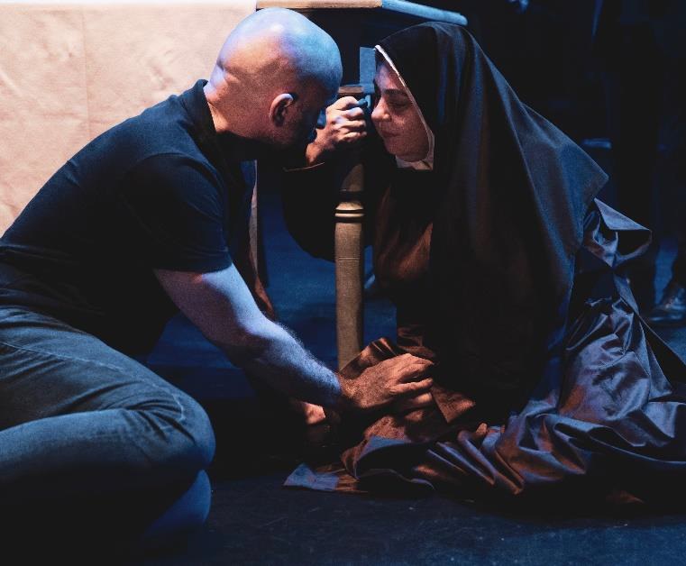 La Fundación Instituto Castellano y Leonés de la Lengua y la <a href="/culturacyl/">Cultura Castilla y León</a> organizan con la colaboración de la Basílica de Santa Teresa de  #Ávila el viernes, 28 de abril, a las 20.30 horas, el espectáculo ¿Por qué de mí a mí me arrancas? <a href="/metatarsoteatro/">METATARSO</a>